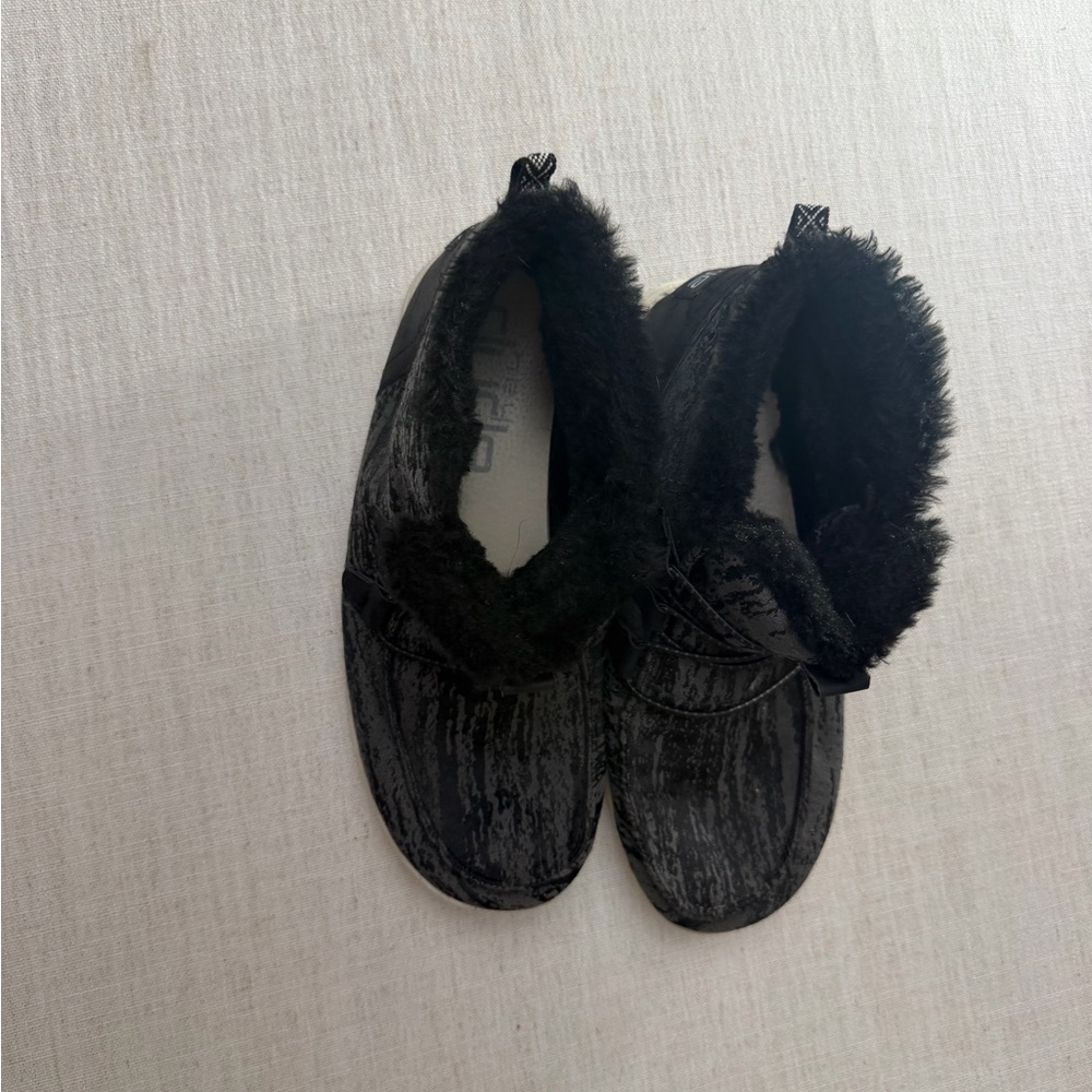 Hey Dude Black Women's Shoes with Fur Lining